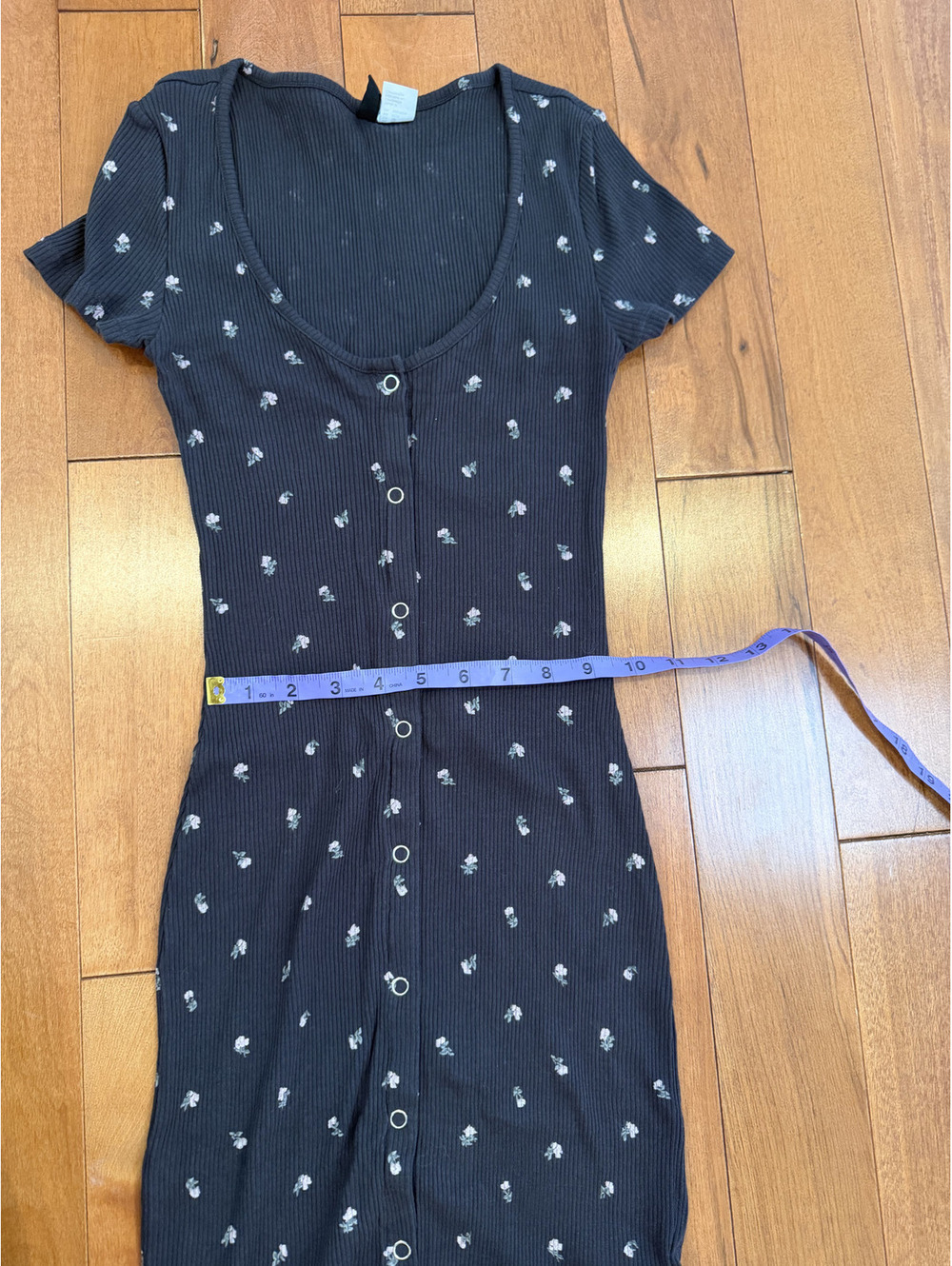 H&M Divided Black Floral Ribbed Button Front Mini Dress - Picture 3 of 8
